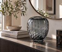 Vaza od Murano stakla — Treccia